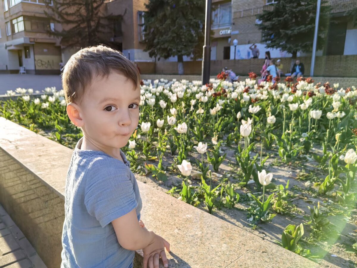 Иногда свои дети могут нас раздражать и бесить