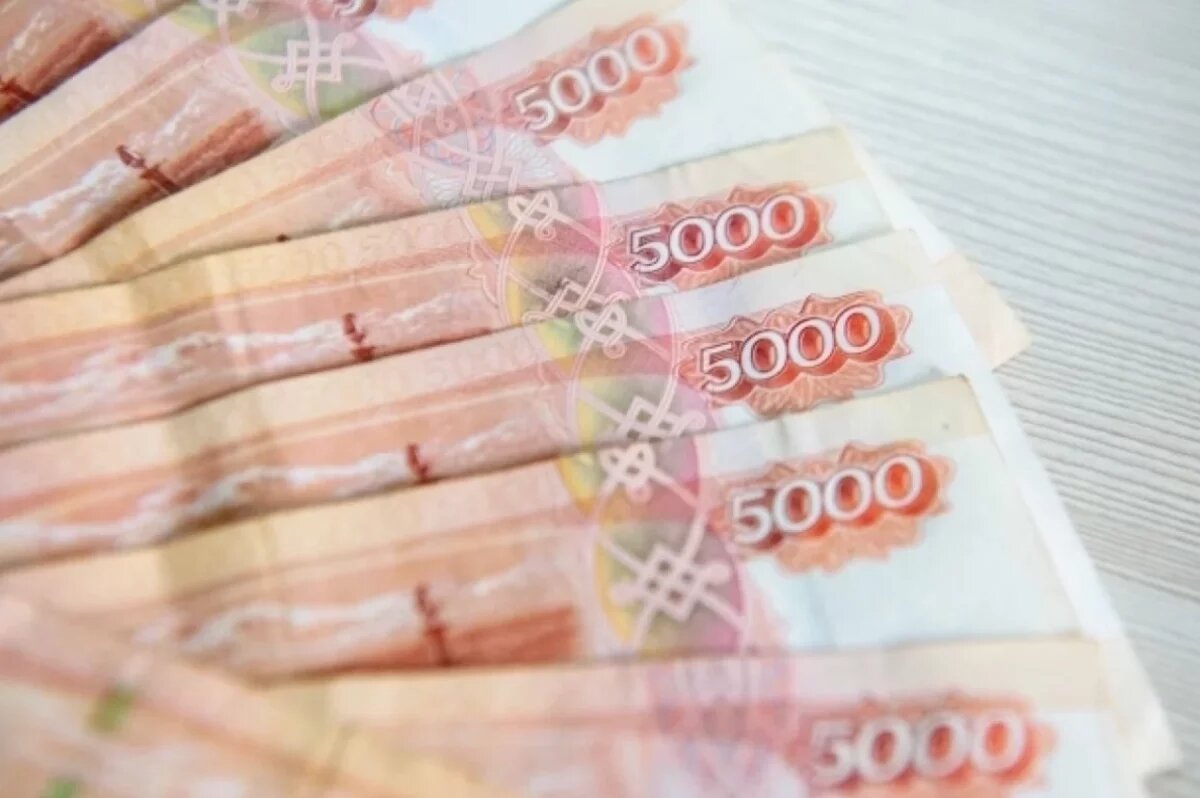    В Новосибирске депутат Титаренко дал взятку главе дептранса Новосибирска