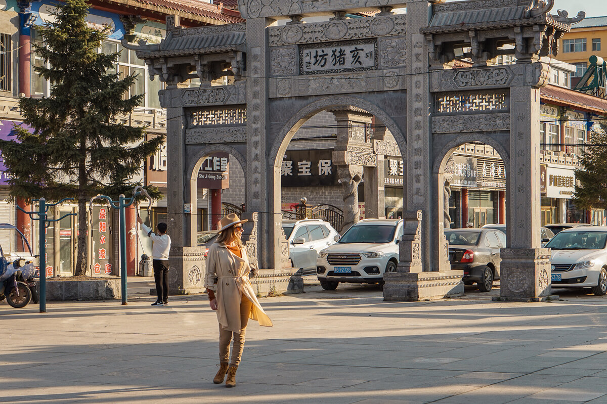 Площадь 12 арок в Минаше