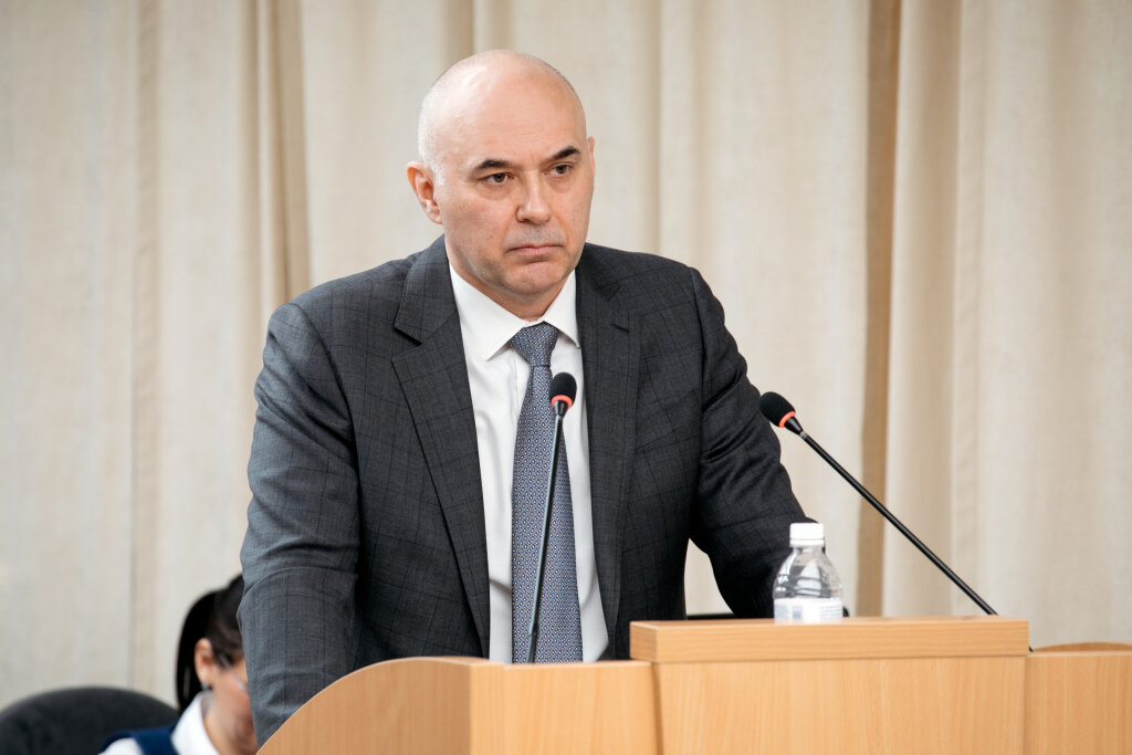    Бывший глава Сургута нашел работу в Фонде развития Югры