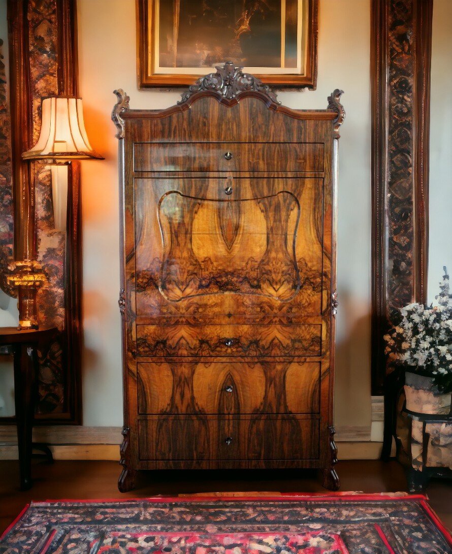 Мебель в стиле Луи-Филиппа отличалась текстурой дерева