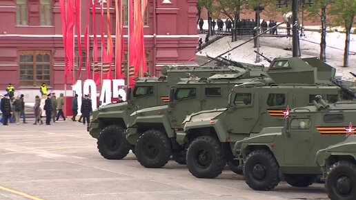 Парад 9 мая москва. Парад победы самара 2023. Парад памяти самара 2023. Парад победы в москве 9 мая 2022 года. 9 мая саров.