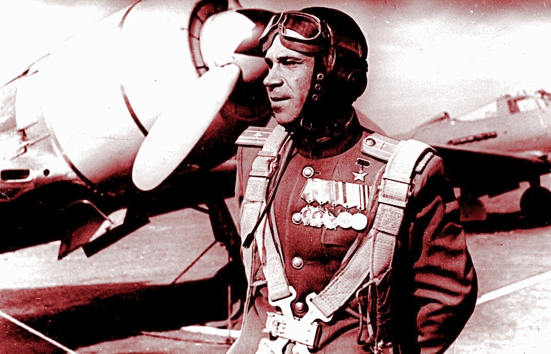Лётчик-истребитель Б. И. Ковзан.