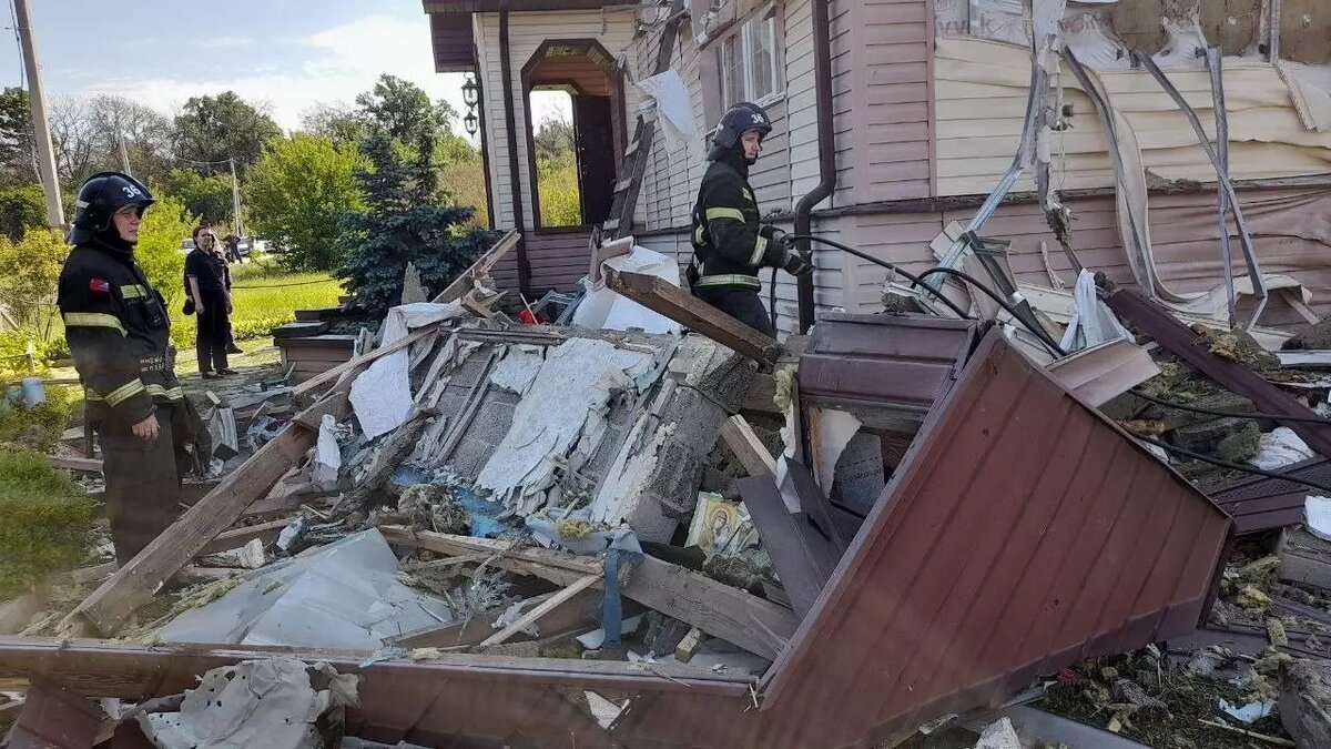 Фото: Телеграм-канал Вячеслава Гладкова. ВСУ атаковали Белгородскую область дроном самолетного типа