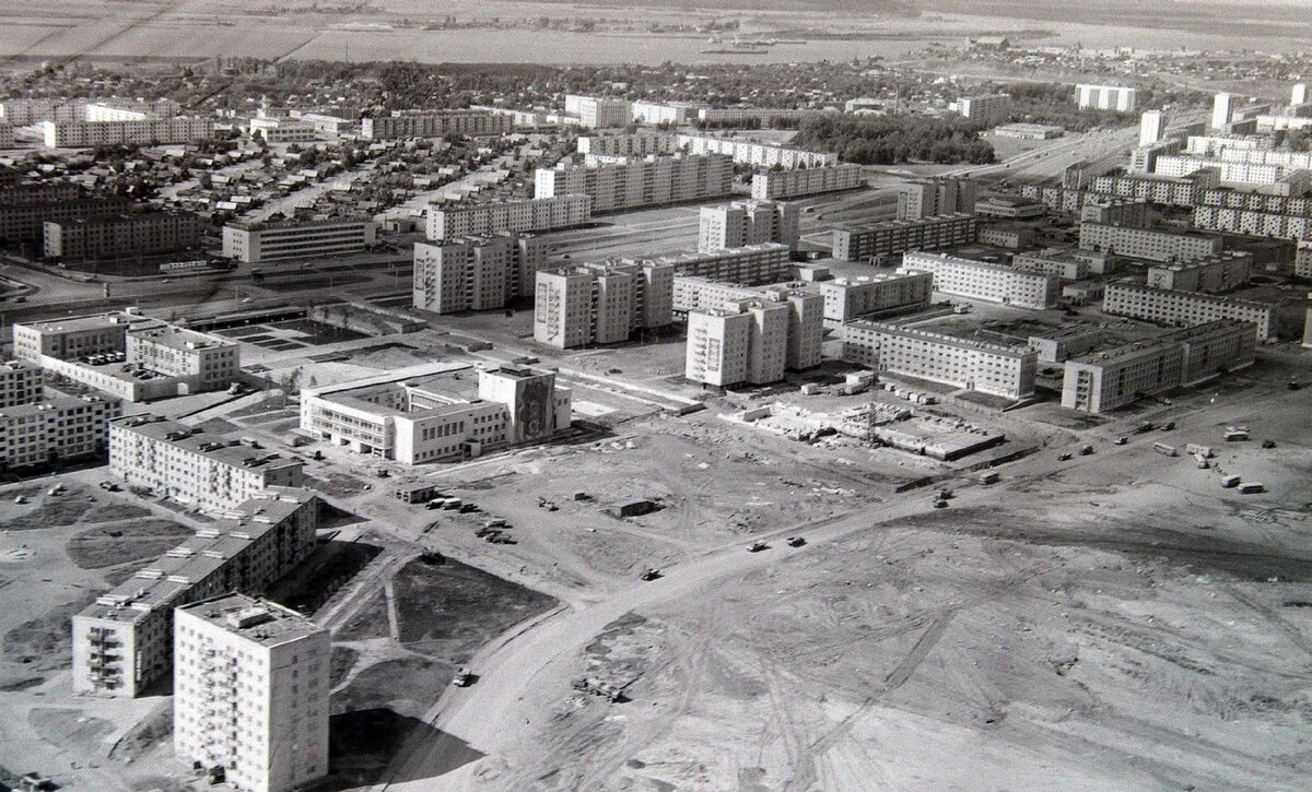 Место строительства будущего стадиона «Строитель». 1974 год.