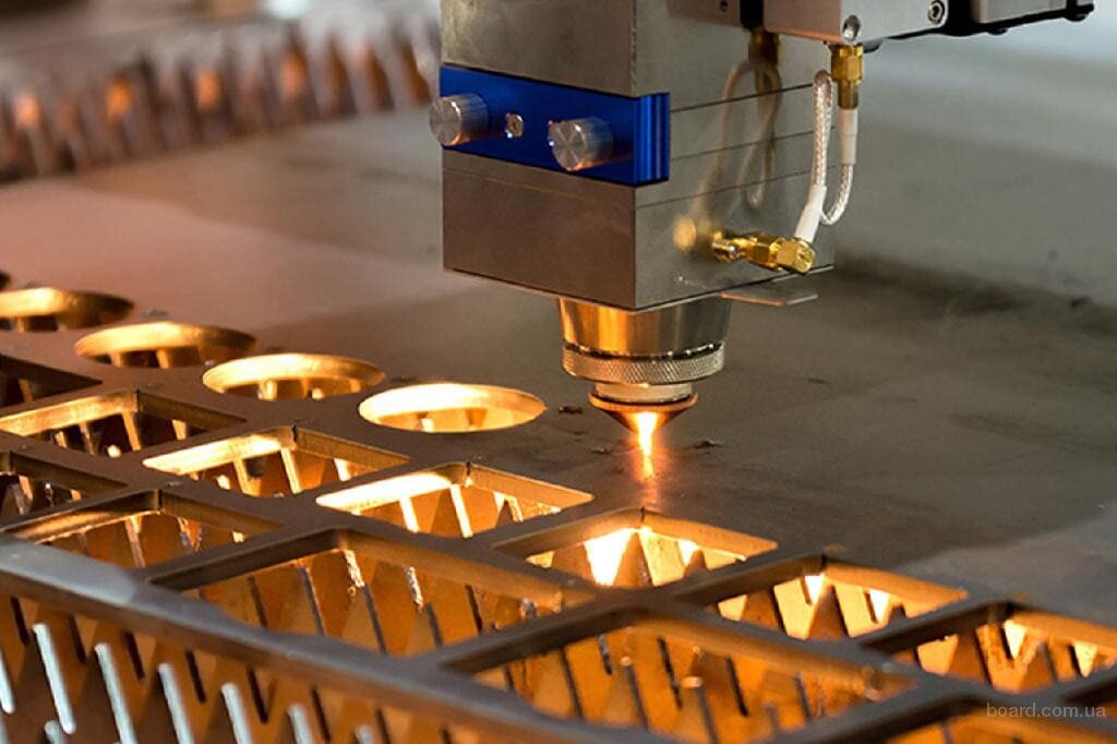 Прием металлолома в Екатеринбурге | популярная и уважаемая компания "ЛОМОВЪ"