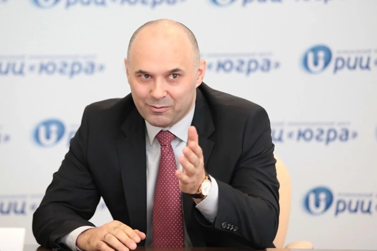    Пост мэра Сургута Андрей Филатов покинул в конце апреле этого года.