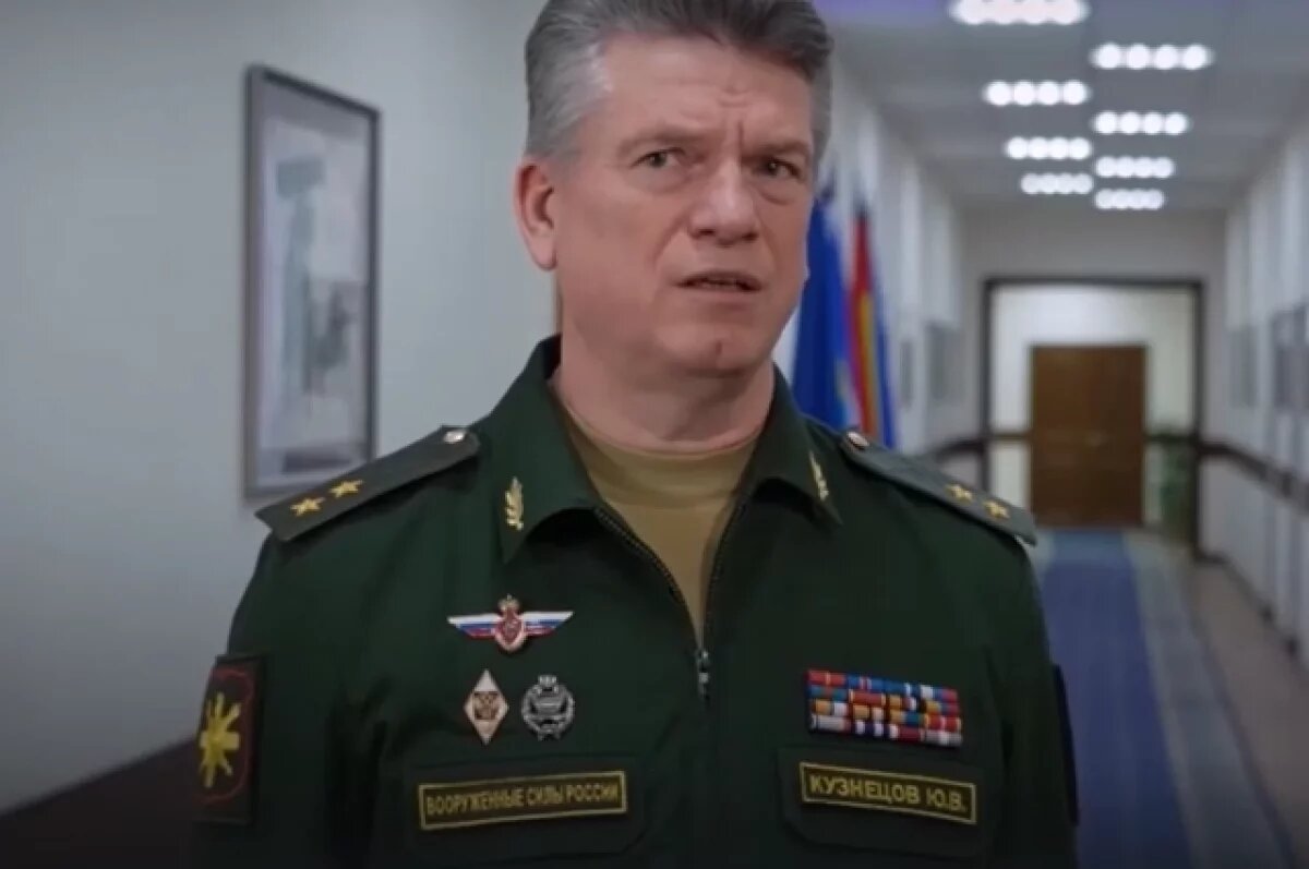    Суд оставил под стражей главного кадровика Минобороны РФ Кузнецова