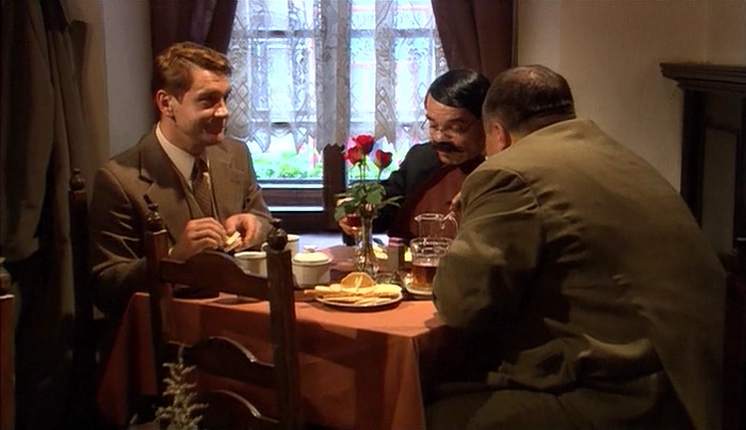 Сериал "Неудача Пуаро". Фото - Яндекс-картинки