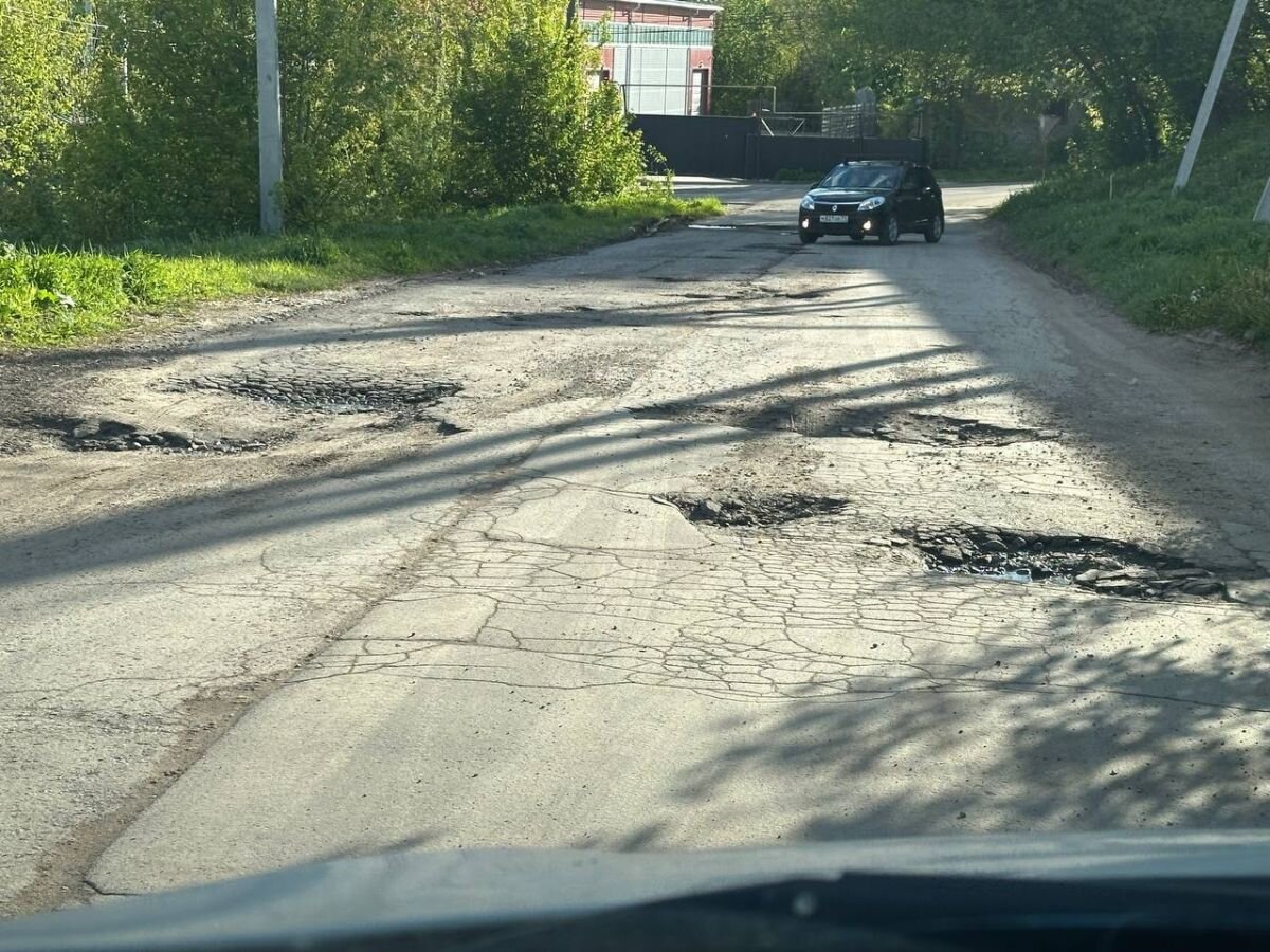 Администрация Тулы: В поселке Рудаково на постоянной основе ведутся работы  по ямочному ремонту | «Тульские новости» | Дзен