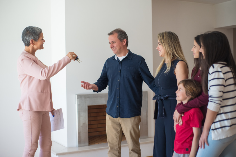 Стоит ли покупателю пользоваться услугами риэлтора со стороны продавца квартиры?