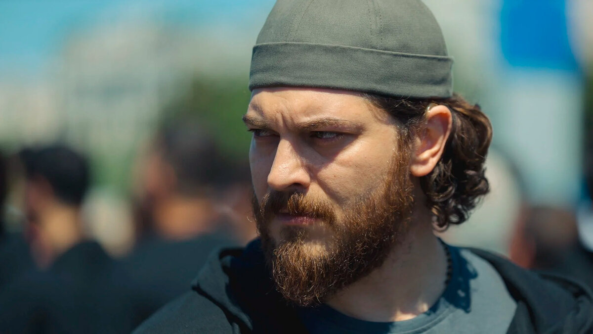 Кадры к 9 серии сериала "Кюбра"