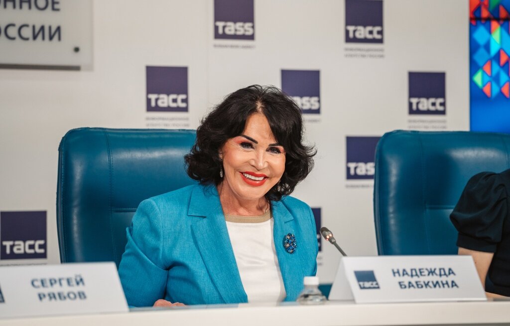 Надежда Бабкина посетит города Тверскую область с масштабным фестивалем «Песни России»