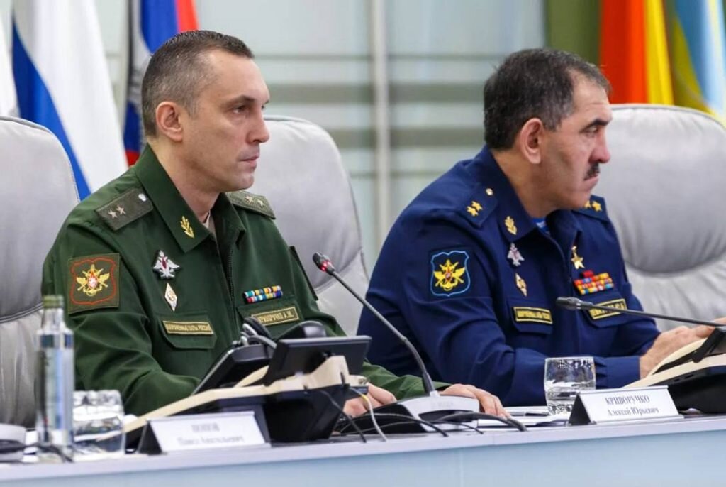 Фото: МО - слева Владимир Вертелецкий