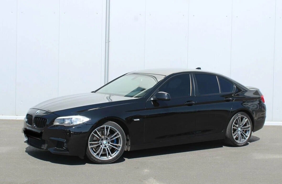 БМВ 5-Серии.