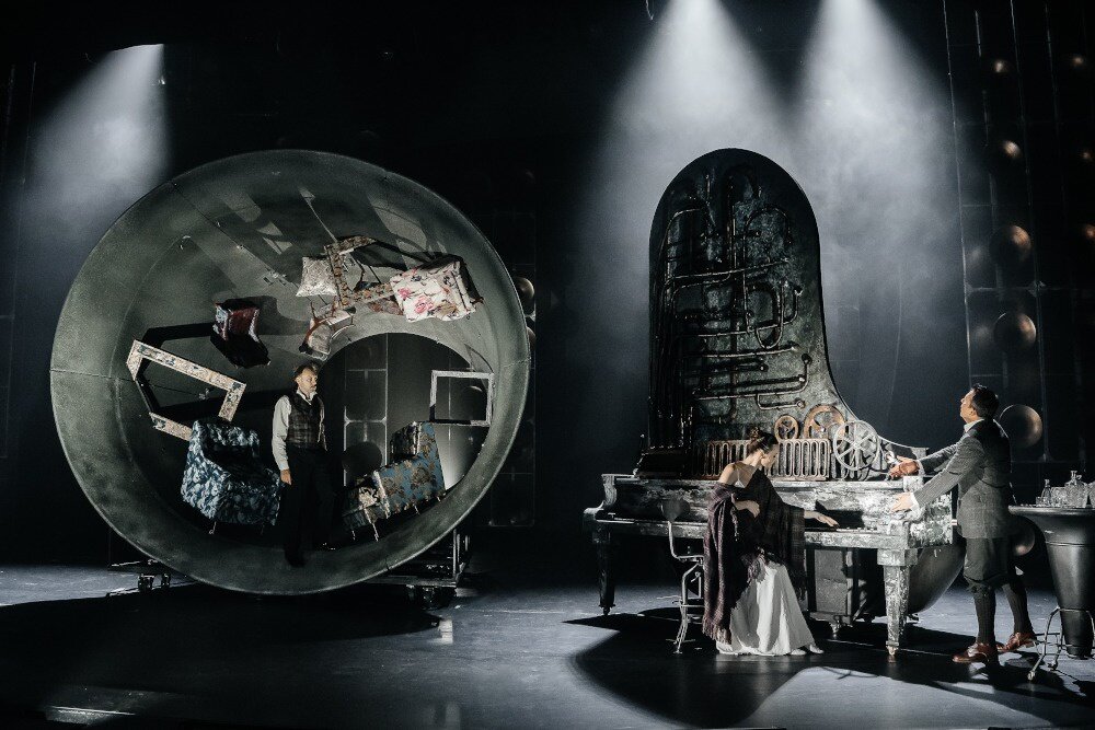    Одна из громких премьер сезона в Театре сатиры - "Пигмалион" в режиссуре Виктора Крамера. / Пресс-служба Театра сатиры