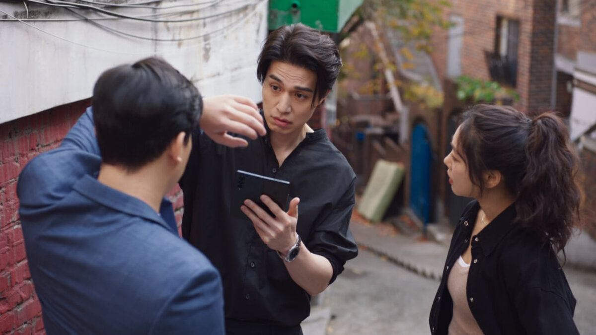 Дорама "Плохой и сумасшедший"