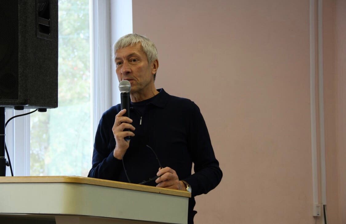 Фото с VIII Всероссийской научно-практической конференции «Наследие Ю.И. Селезнёва и актуальные проблемы журналистики, критики, литературоведения, истории», которая состоялась 1 октября 2021 года. Источник: "Родная Кубань"