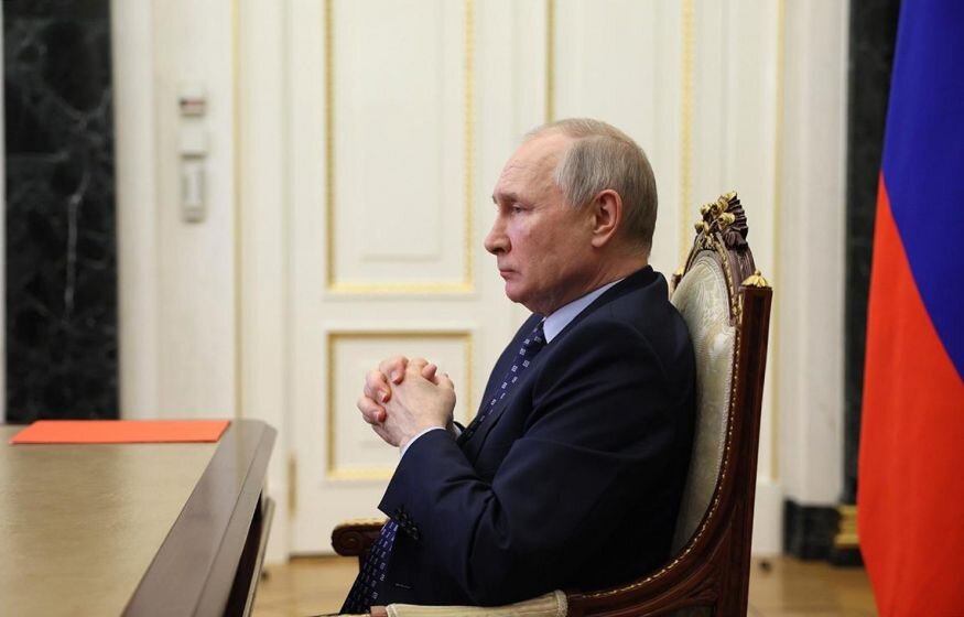    Путин получил тайное послание. У границ России начнется новая война? Налоги вырастут: Главное к 21:00