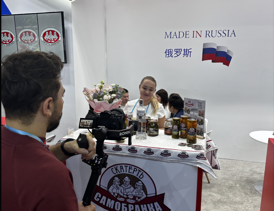 Русские продукты на Кантонской ярмарке импортных и экспортных товаров (CIEF)