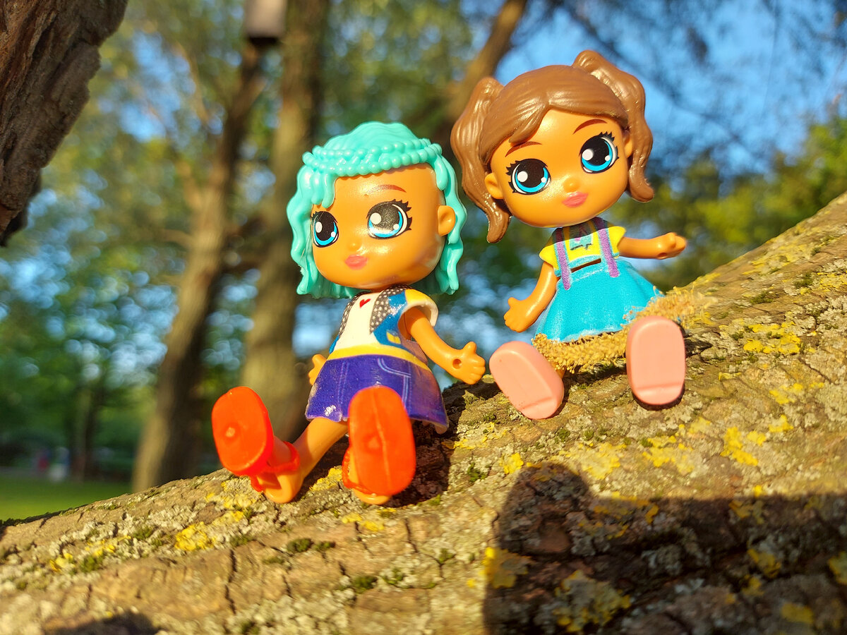 Высоко сидим,  далеко глядим.