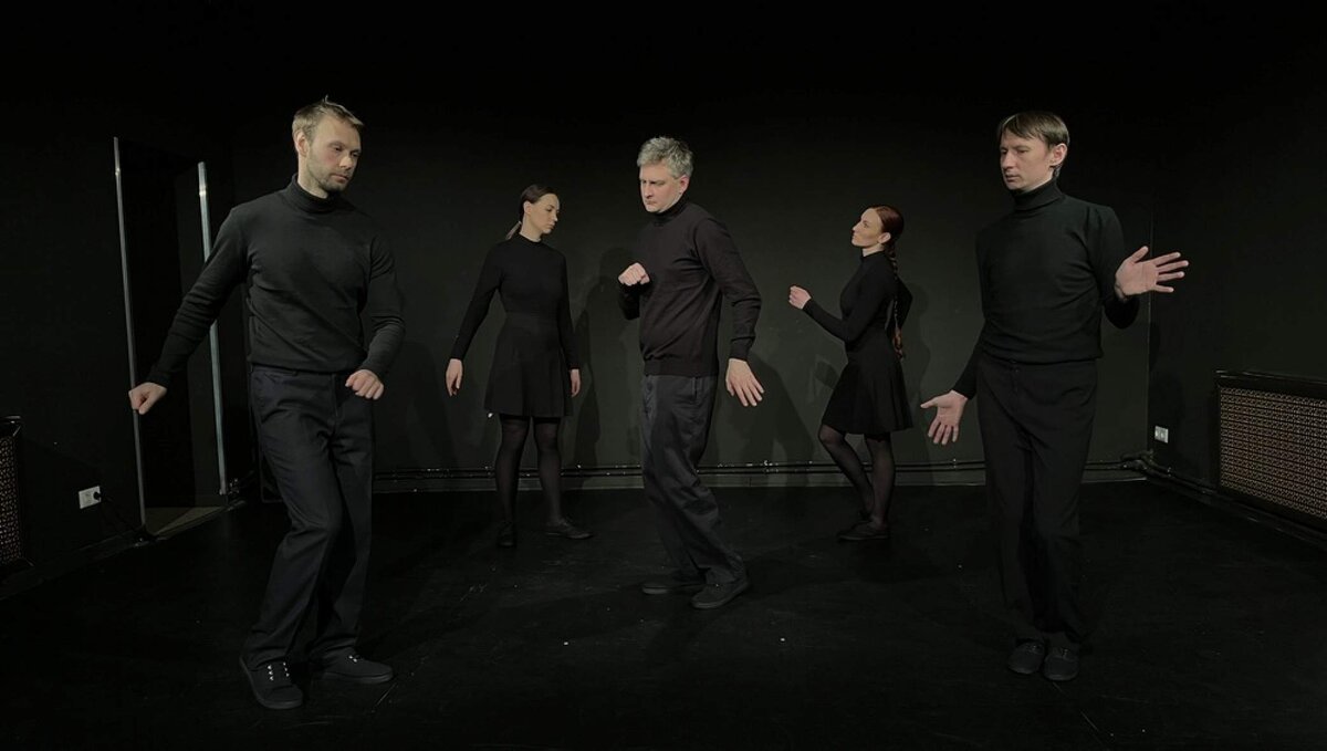 "Из жизни ***нутых" (реж. Ю. Муравицкий)