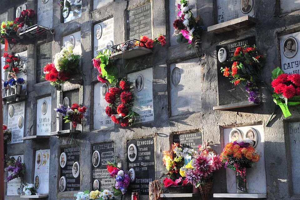 Колумбарий - как один из вариантов хранения праха