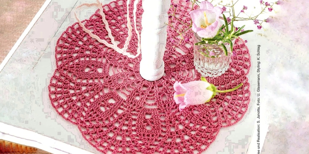 Всего 5 узоров и 13 салфеток разной формы из них. Делюсь интересной подборкой схем для вязания крючком