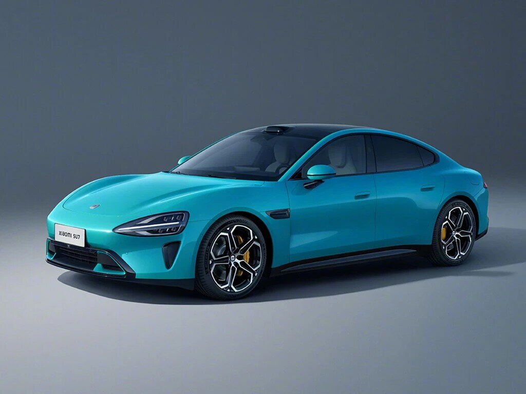 299 л.с., 400 Нм, разгон до 100 км/ч за 5,28 с, максимальная скорость 210 км/ч, батарея 73,6 кВтч, запас хода 668 км, 15 минут зарядки дают 330 км пути. 