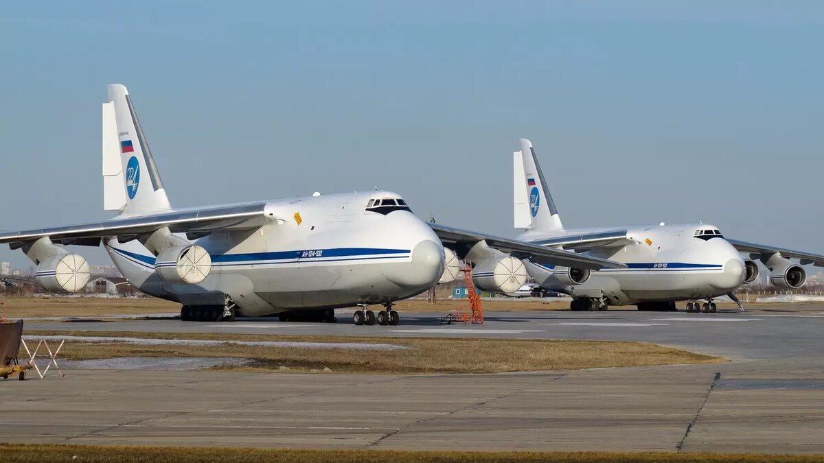 Самолеты авиакомпании «224 летный отряд». Фото: planespotters.net