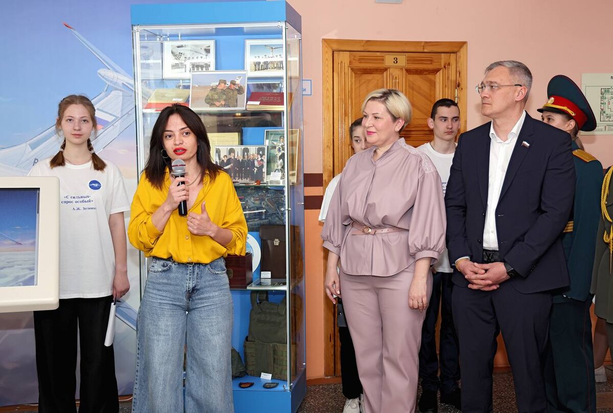  📷    В Оренбурге открыли Народный музей Героев Отечества имени Андрея Зеленко Кристина Просвиркина
