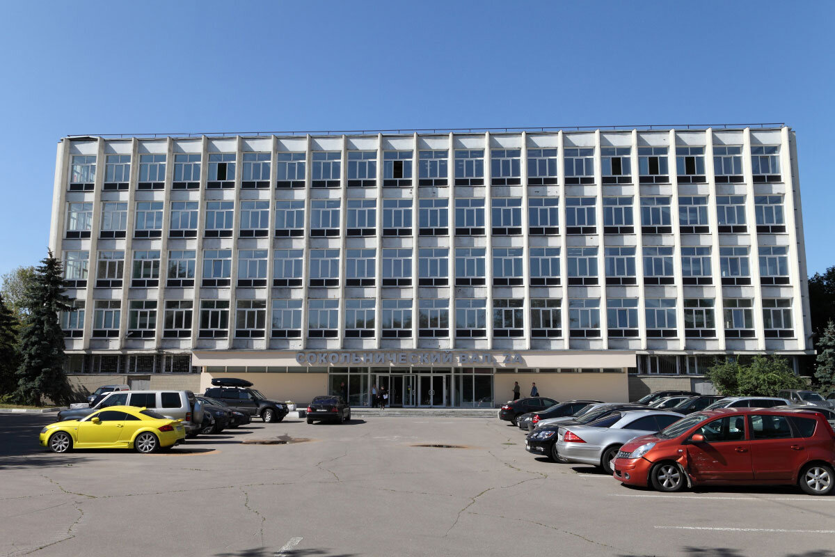 © Odysseus77 / Wikimapia / CC BY 3.0 (Бывшее здание конструкторского бюро Московского вертолетного завода им. Миля, 2010-е гг.)