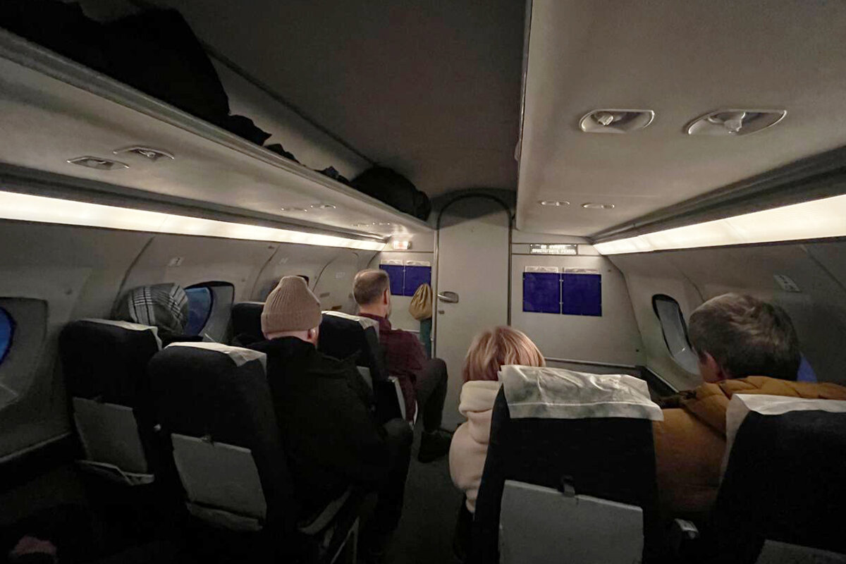 После жалоб пассажиров авиакомпаниям могут приостановить полеты.  Фото: Анна Крючкова