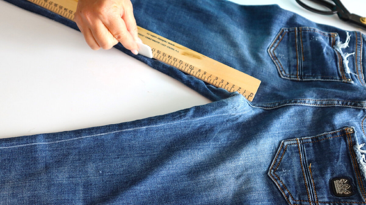 Листайте вправо