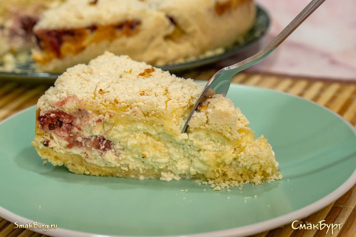 Дивная королевская ватрушка во всей красе. Наслаждайтесь и будьте здоровы!