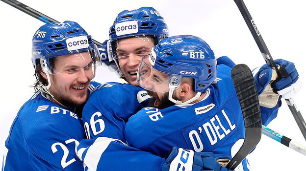    Бреннан Менелл, Дмитрий Рашевский и Эрик О'Делл.Федор Успенский