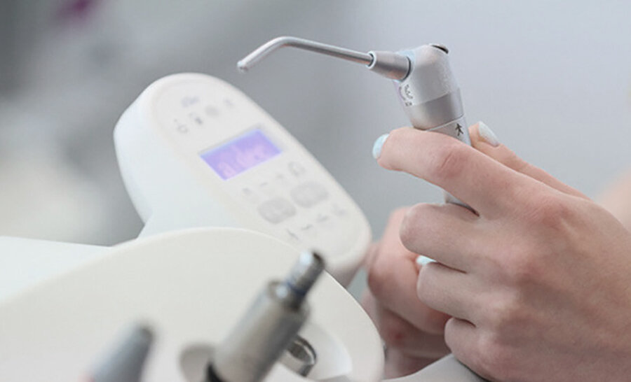     Минздрав установил предельные максимальные тарифы на услуги стоматологов