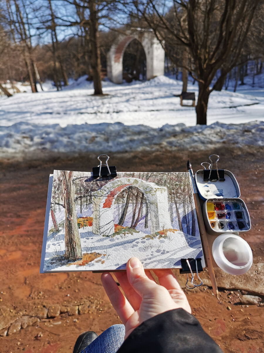 Живописные руины...