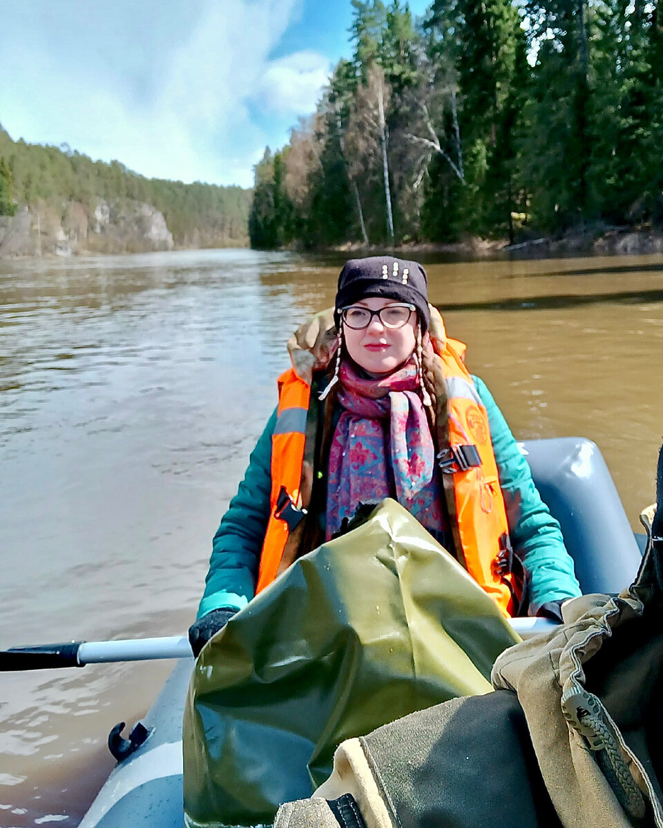 Плывем и ищем место для ночевки