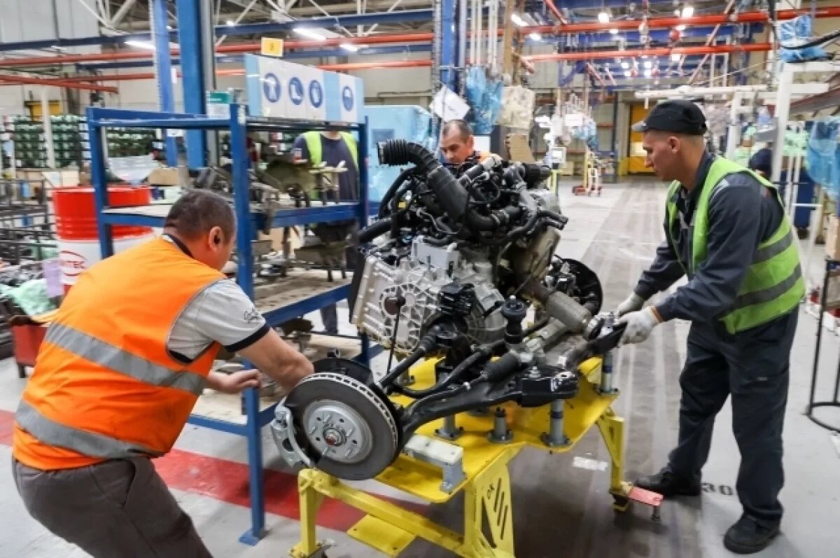    Бывший завод Nissan в Петербурге отправил в простой часть сотрудников