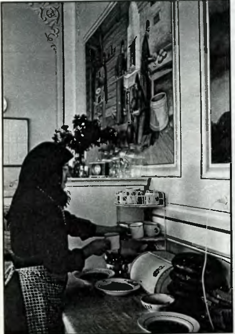 Кухня при монастыре фрагмент страницы журнала "Работница" 1/1990