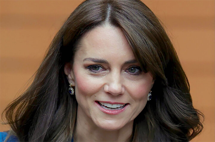 БУДУЧИ СМЕРТЕЛЬНО БОЛЬНОЙ, ПРИНЦЕССА УЭЛЬСКАЯ ПРОДОЛЖАЛА ПОЯВЛЯТЬСЯ В ОБЩЕСТВЕ. СНИМОК СДЕЛАН В НАЧАЛЕ ДЕКАБРЯ НА ОТКРЫТИИ ДЕТСКОГО МЕДЦЕНТРА В ЛОНДОНЕ. ФОТО GLOBALLOOKPRESS.COM/ © ANDREW PARSONS