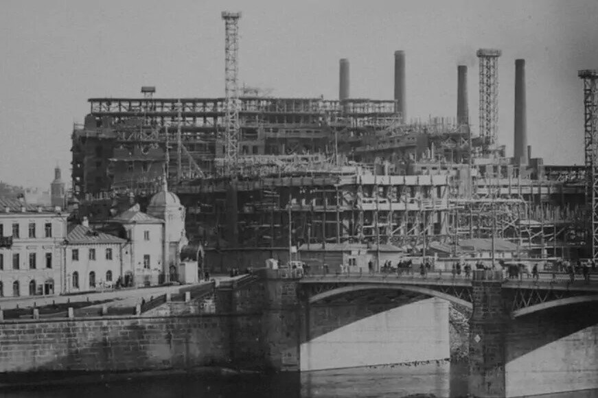 Строительство Дома на набережной, 1929 год. Фото: PastVu