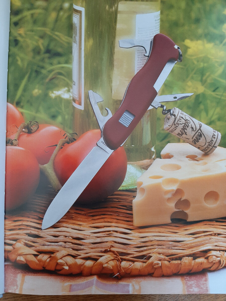 Ножи Victorinox экспортируются более чем в сто стран мира. Фото Андрея Кузьминова. Листайте.