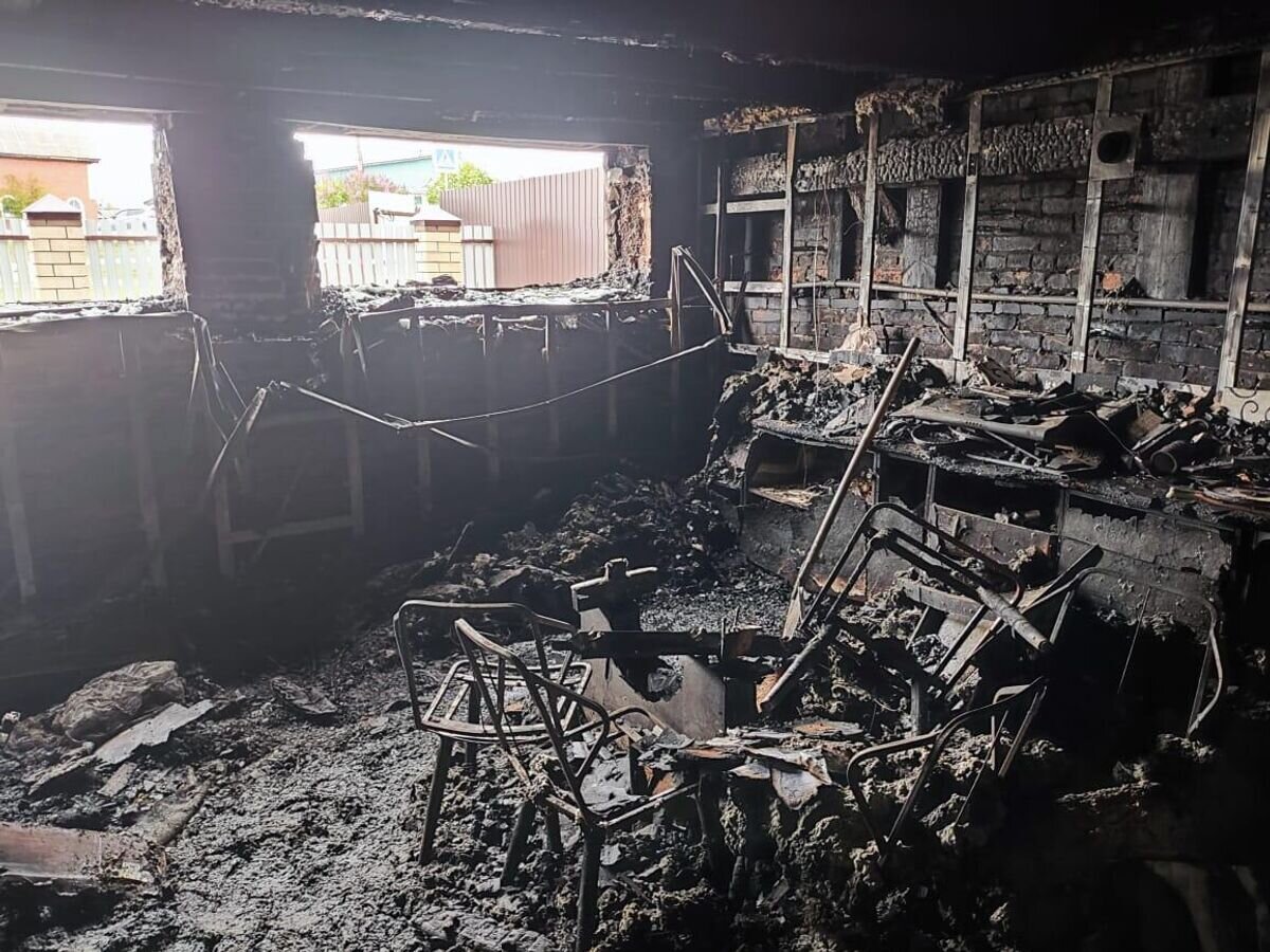    Последствия пожара в селе Алтышево в Чувашии© Фото : ЧувашияСледком/Telegram