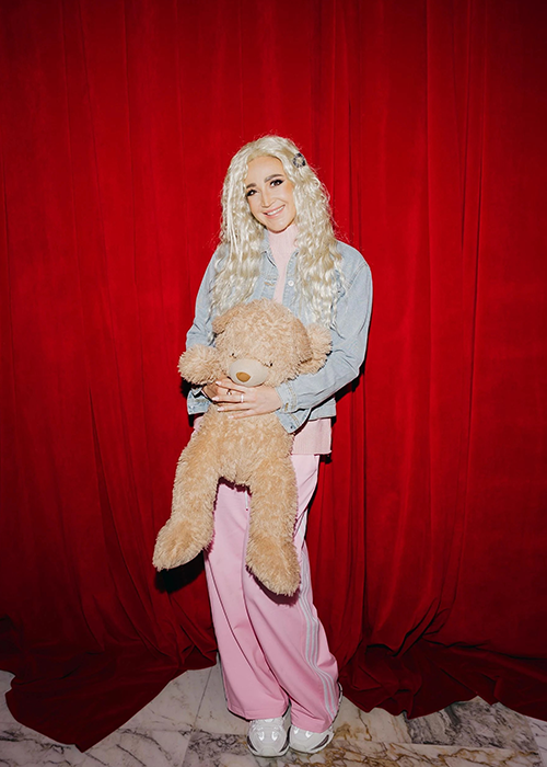     бузова фото