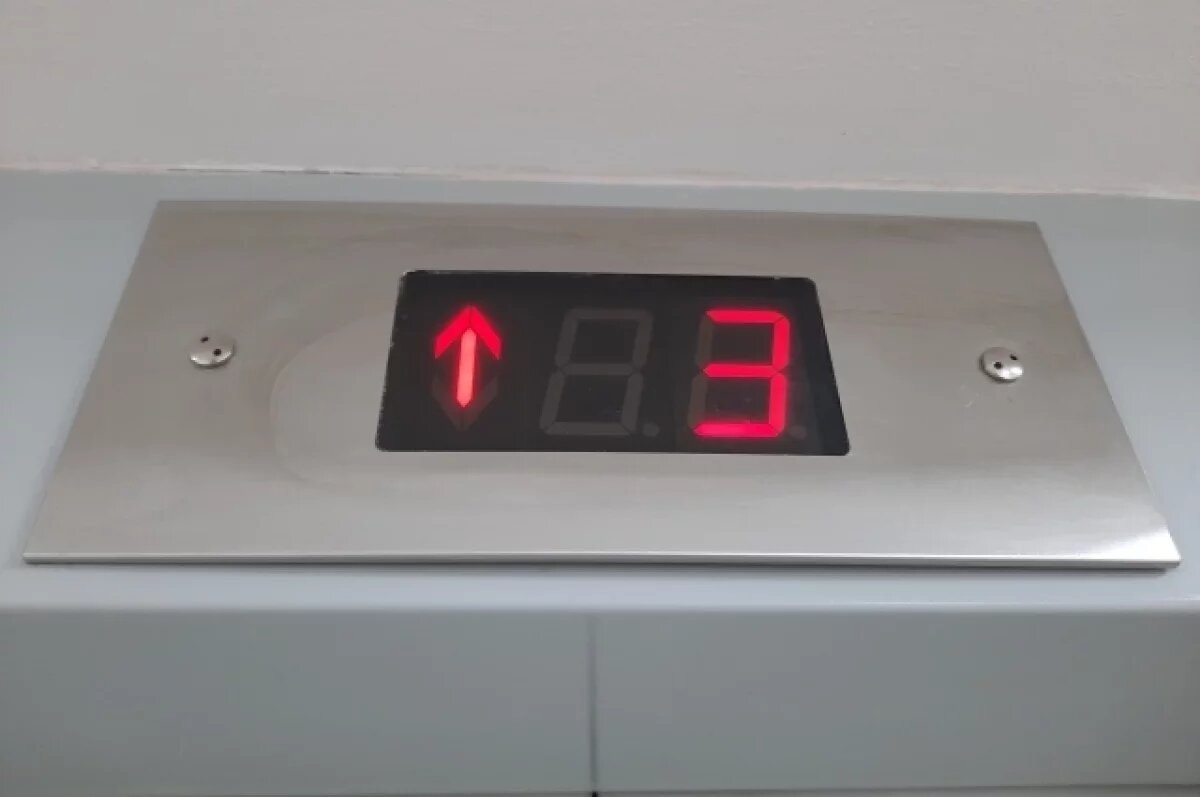    В правительстве пояснили, что срок службы лифта – 25 лет