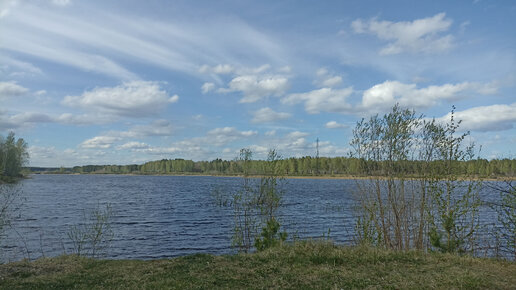 Неожидали такого подъёма воды в рекеКарабашка, озеру Морозко в Тавдинском районе. Где нерестится рыбе, холодно