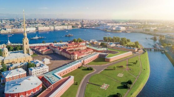    В Санкт-Петербурге из-за жары и угрозы пожаров объявили "желтый" уровень погодной опасности Ирина Петрова