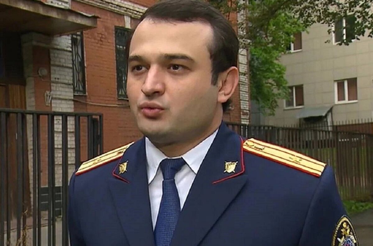 Тамбиев был следователем по особо важным делам. А теперь, очевидно, не будет. 